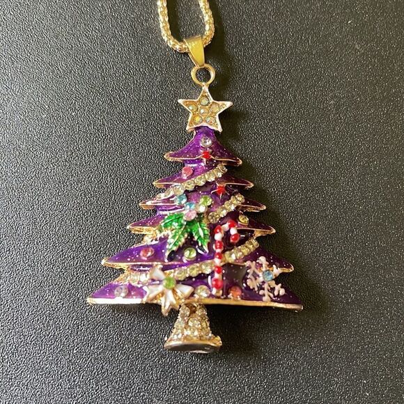 Cute Purple Enamel Christmas Tree Crystal Pendant Chain Necklace NWOT - Picture 1 of 3